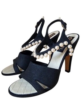 Chanel CC Logo Pearl Embellished Black Suede Slingback Heels EU 40 G29835